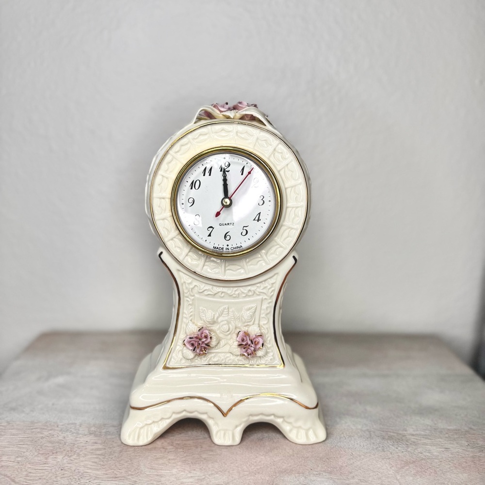 Vintage Porcelain Mantle Shelf Clock